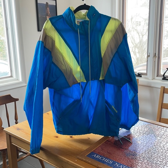 Reebok Other - Vintage Reebok Sport wind breaker with hoody.